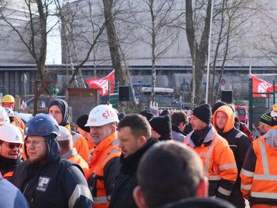 Die Forderung: 500 Euro mehr für Alle! Die Forderung: 500 Euro mehr für Alle!