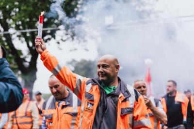 Streikende in Bremen (Foto: IG BAU). Streikende in Bremen (Foto: IG BAU).