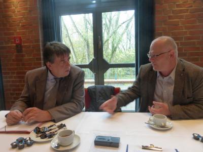 Dietmar Schäfers im Gespräch mit Matthias Maurer.