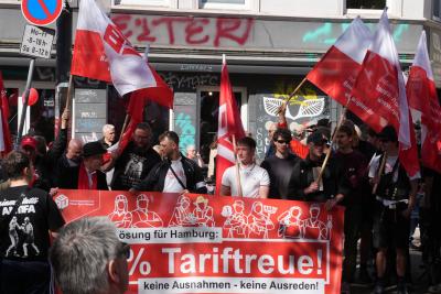 Zunächst beteiligte sich die Junge BAU maßgeblich an den Protesten für ein Tariftreuegesetz ....